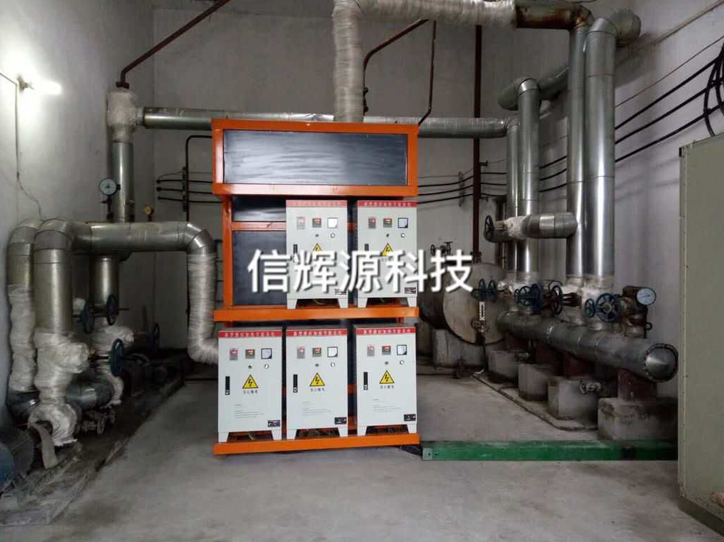 河南焦作鞋厂导热油加热400KW.png
